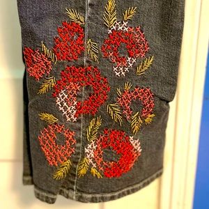 J. Jill Embroidered Jeans Bootleg
